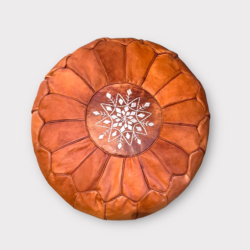 Pouf en marron noisette