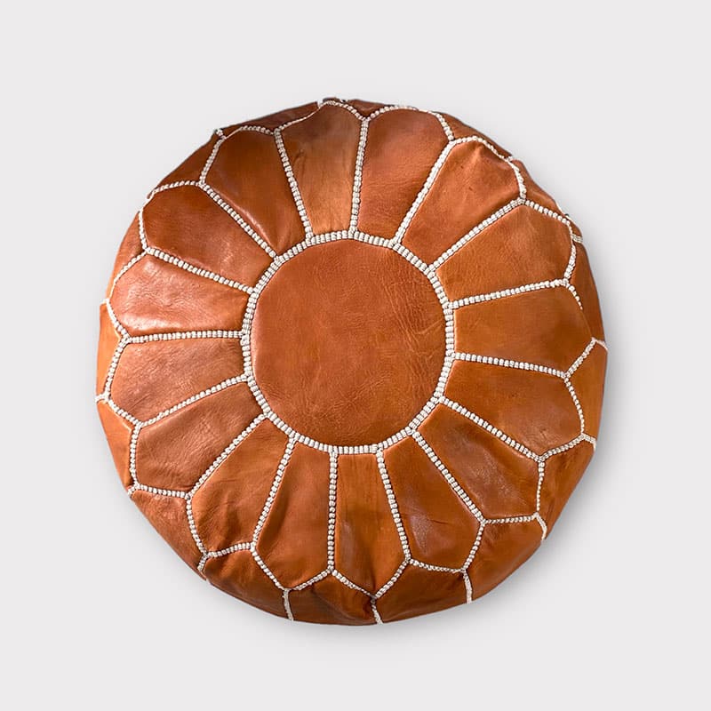Pouf marocain en cuir marron clair