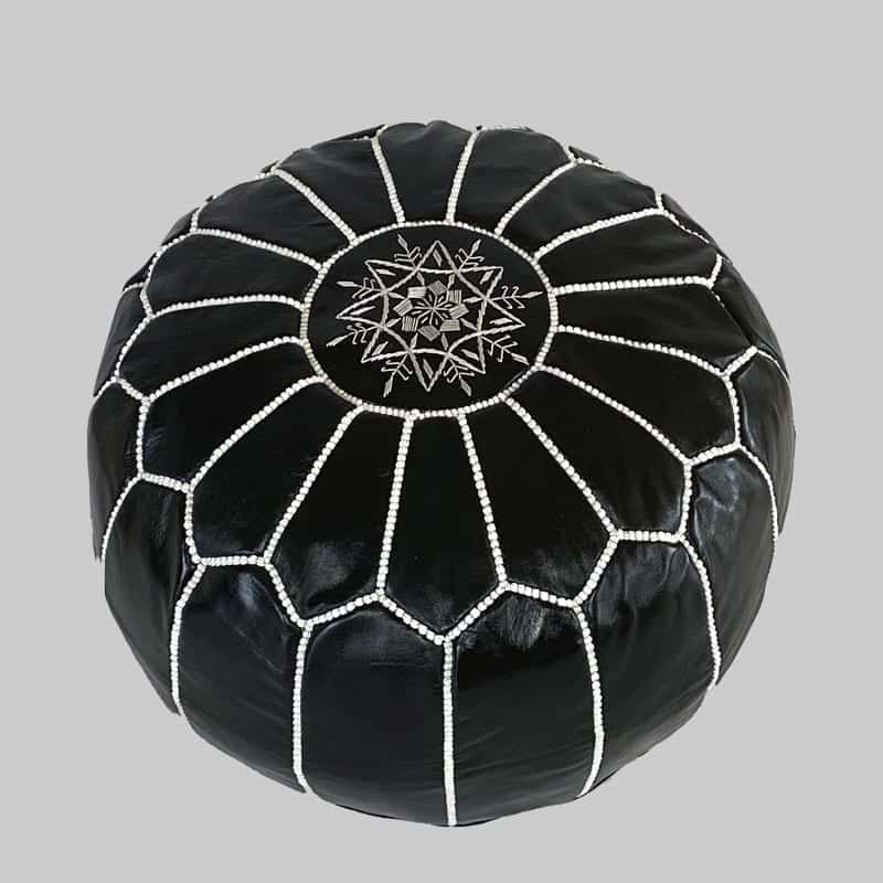 Pouf en cuir avec broderie - noir