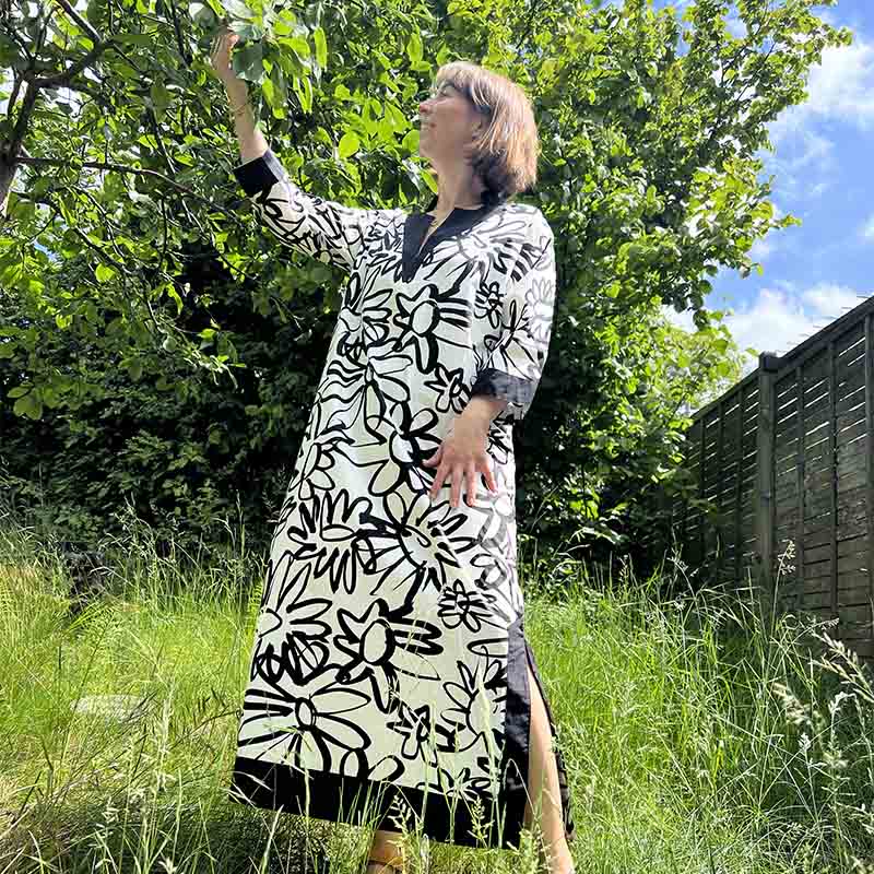 Robe taille M (différentes couleurs) - Art