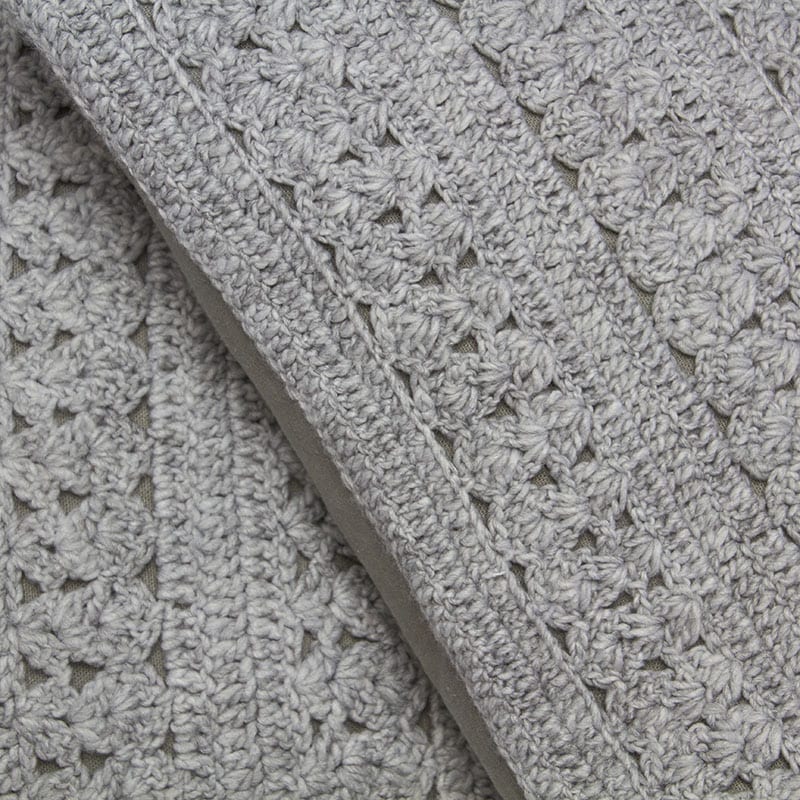 Housse de coussin tricotée - gris - Mønster