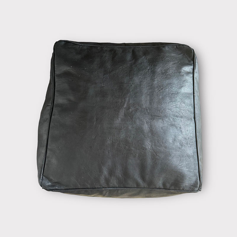 Pouf carré en cuir noir - 50x50 cm.